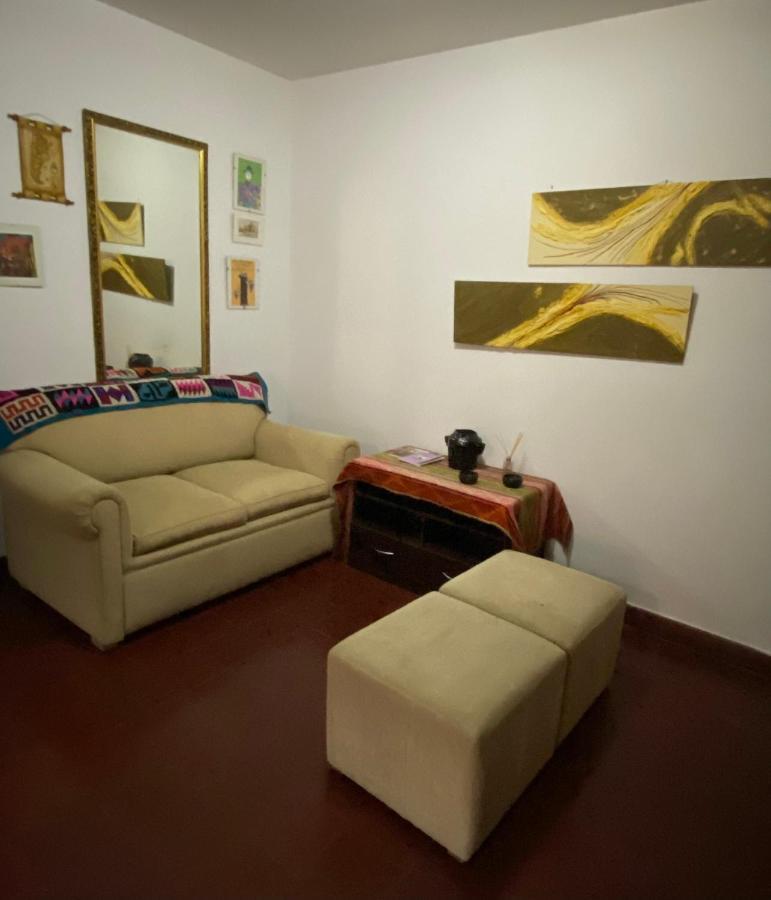Tinku-huasi Apartment *